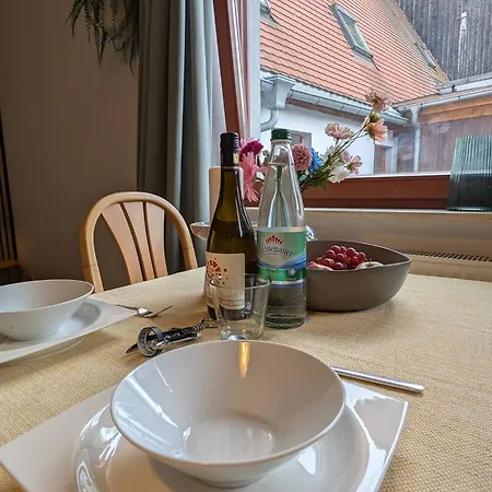 Ruhiges In Altstadt - Uni & Schloss Zu Fuss Erreichen